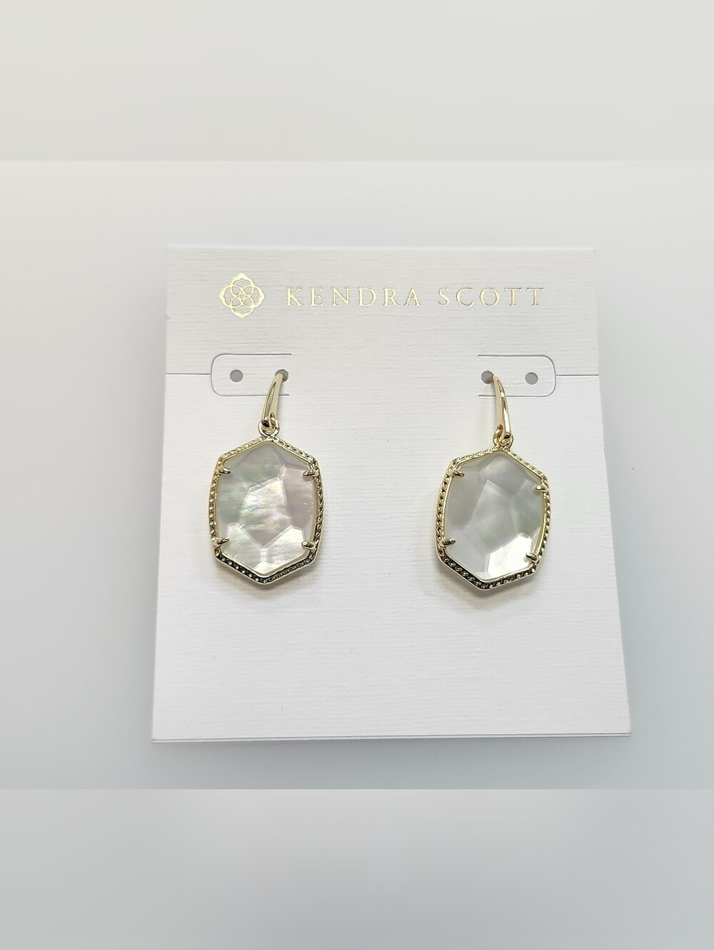 NWT Kendra Scott Gold Daphne Pave Frame Drop Earrings in Iridescent Illusion